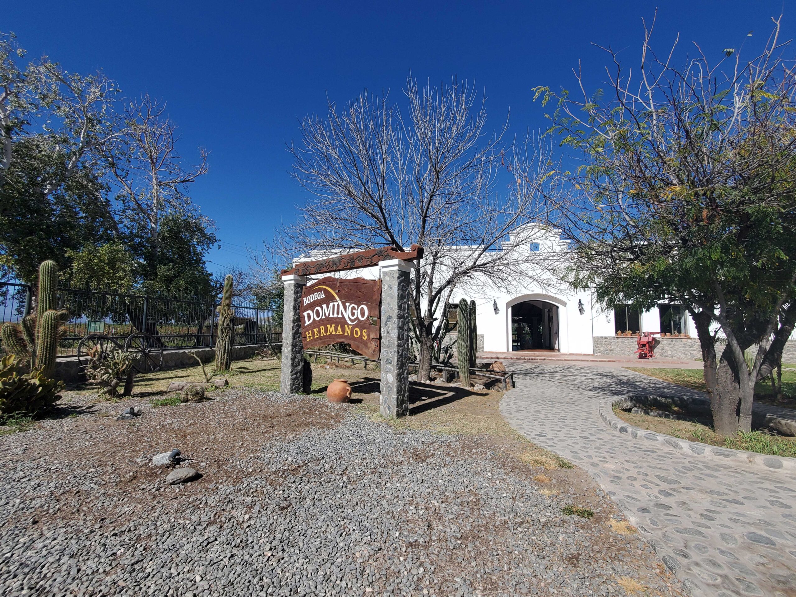Domingo Hermanos Bodega