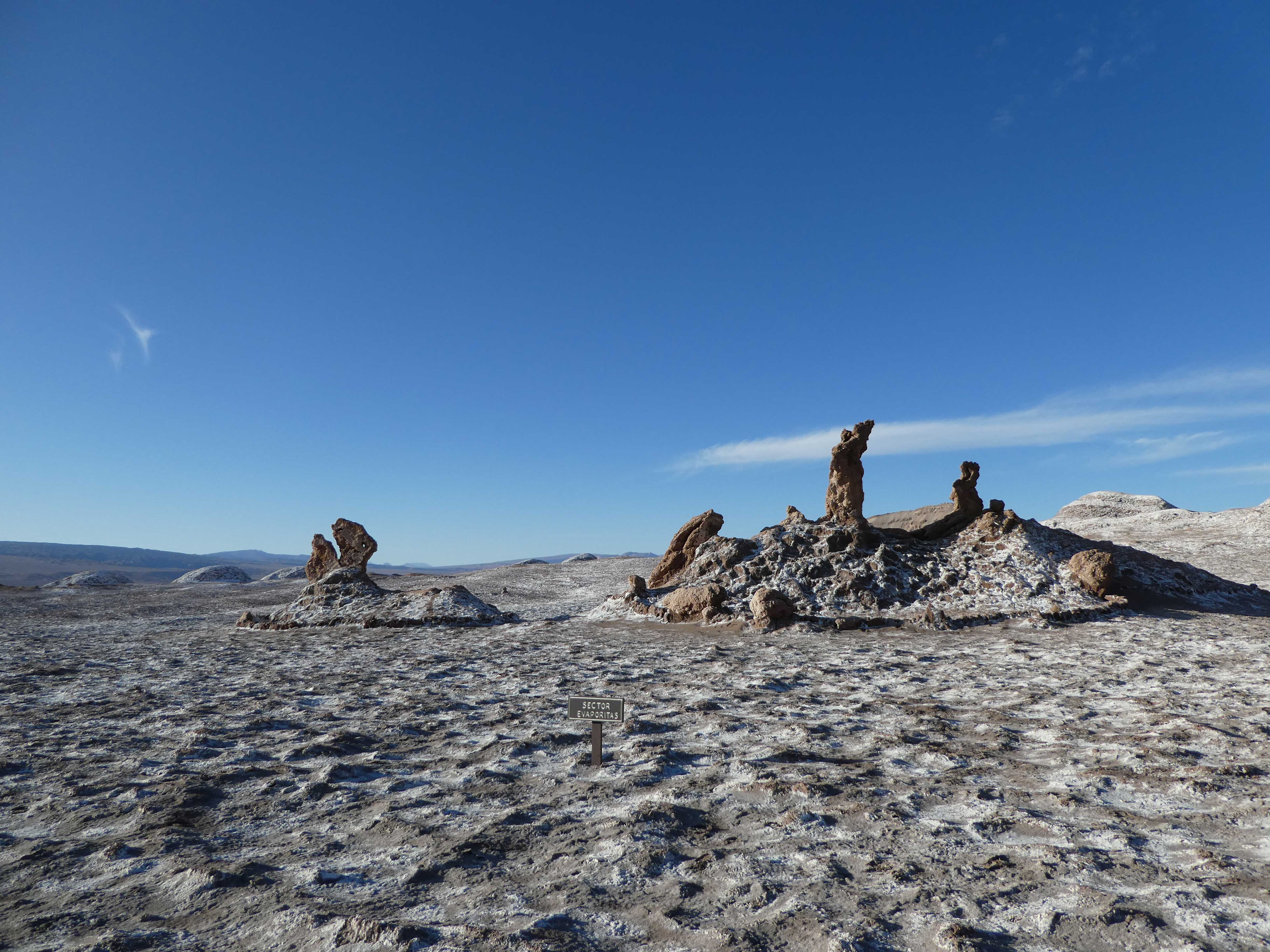 Los Tres Marias and other rock outcroppings in the Valle de la Luna